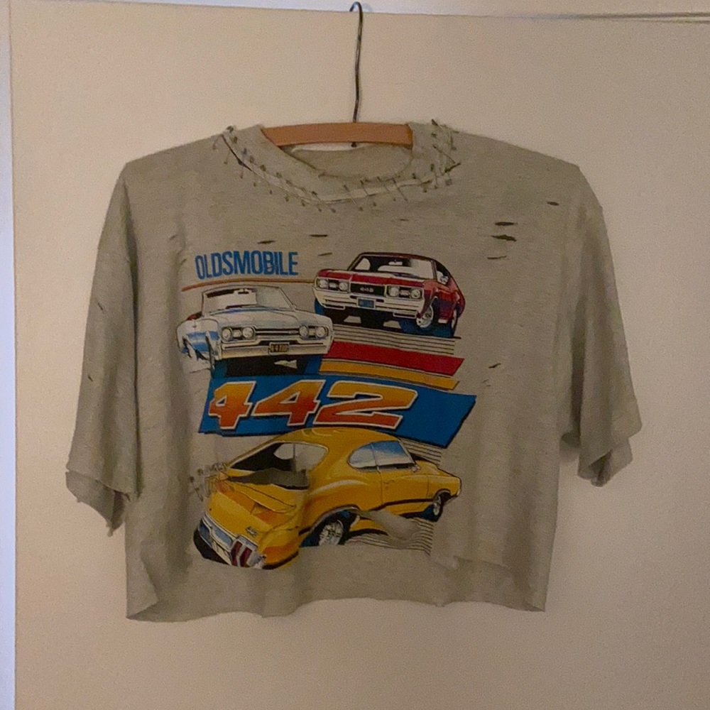 One of a kind vintage LF cropped tee